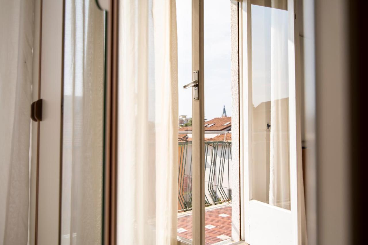 Hotel Ausonia Rimini Esterno foto