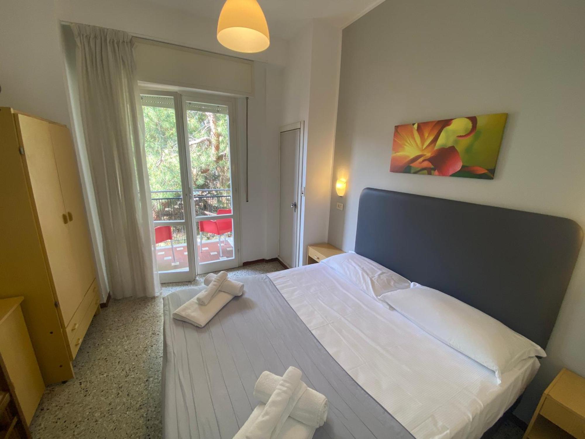 Hotel Ausonia Rimini Esterno foto