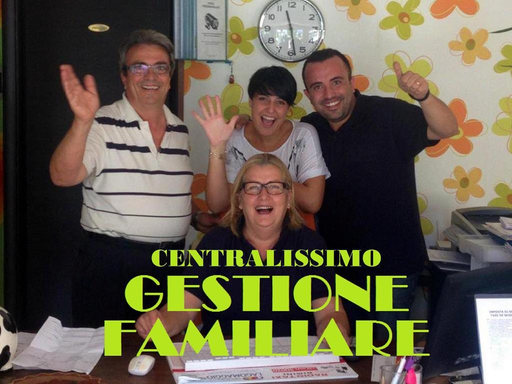 Hotel Ausonia Rimini Esterno foto